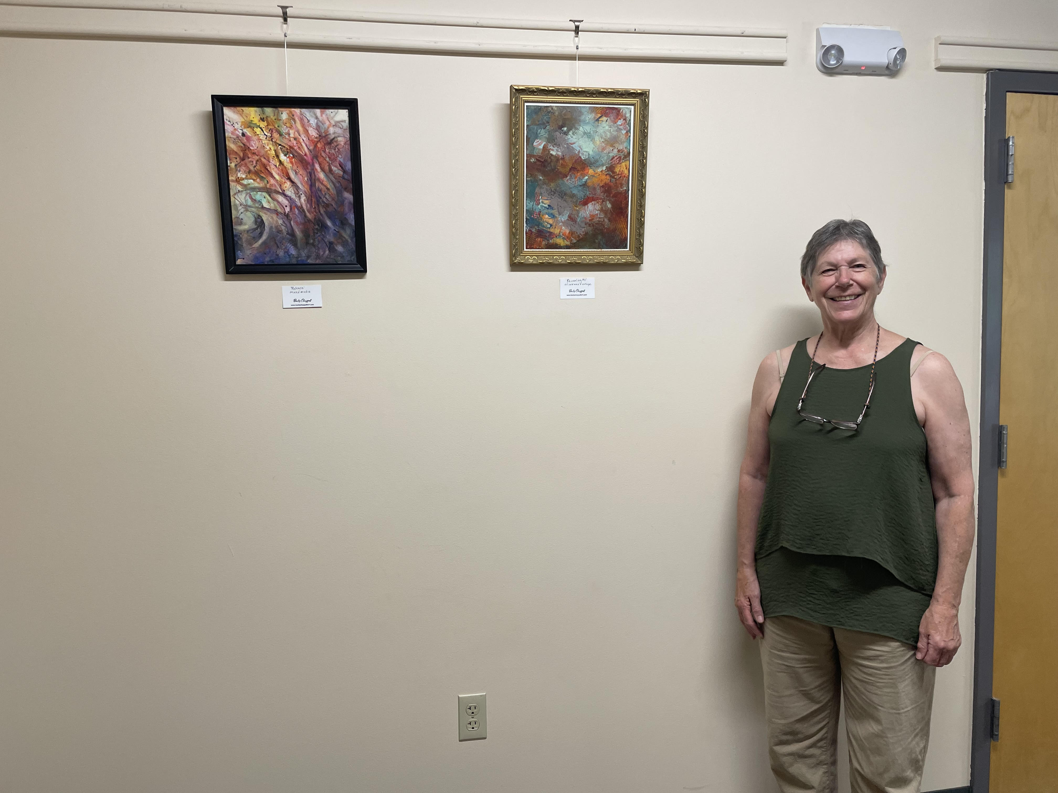 Town Hall July, photo 1